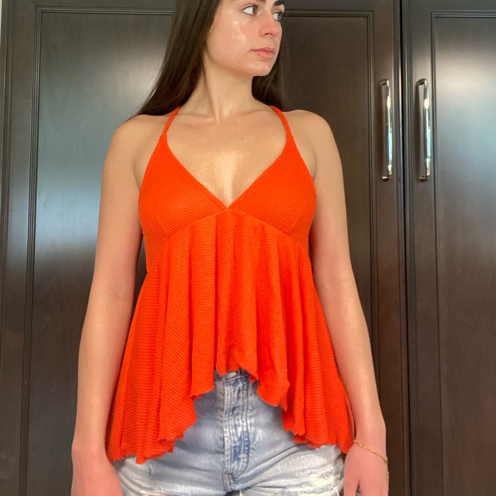URBAN OUTFITTERS Beautiful Tank! Perfect Condition